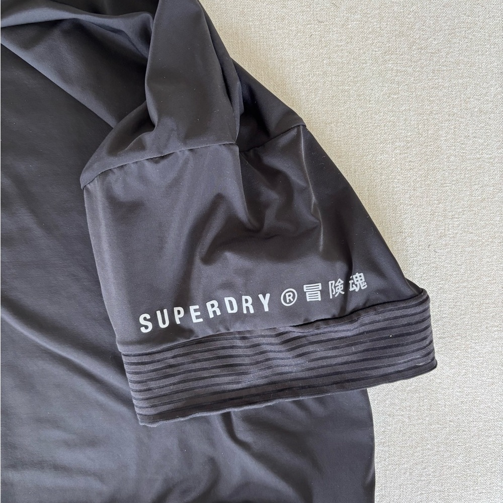 Superdry t-shirt oversized boxy cropped black short sleeves small S - Picture 4 of 9